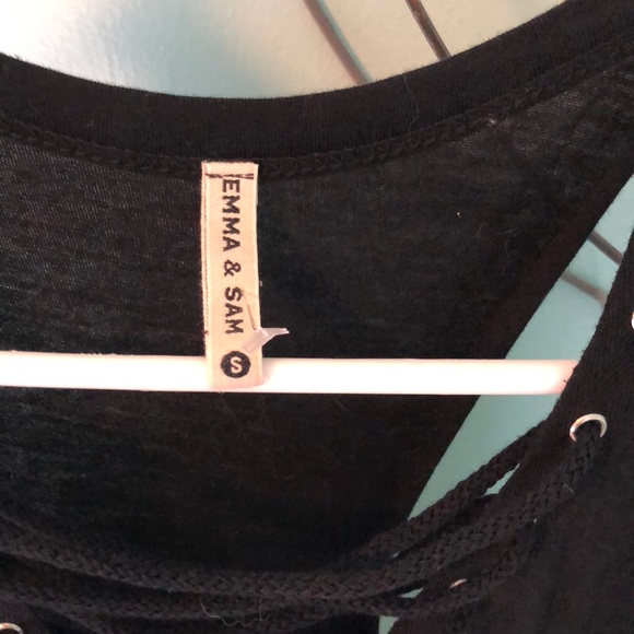 LF Emma and Sam top - Picture 2 of 2